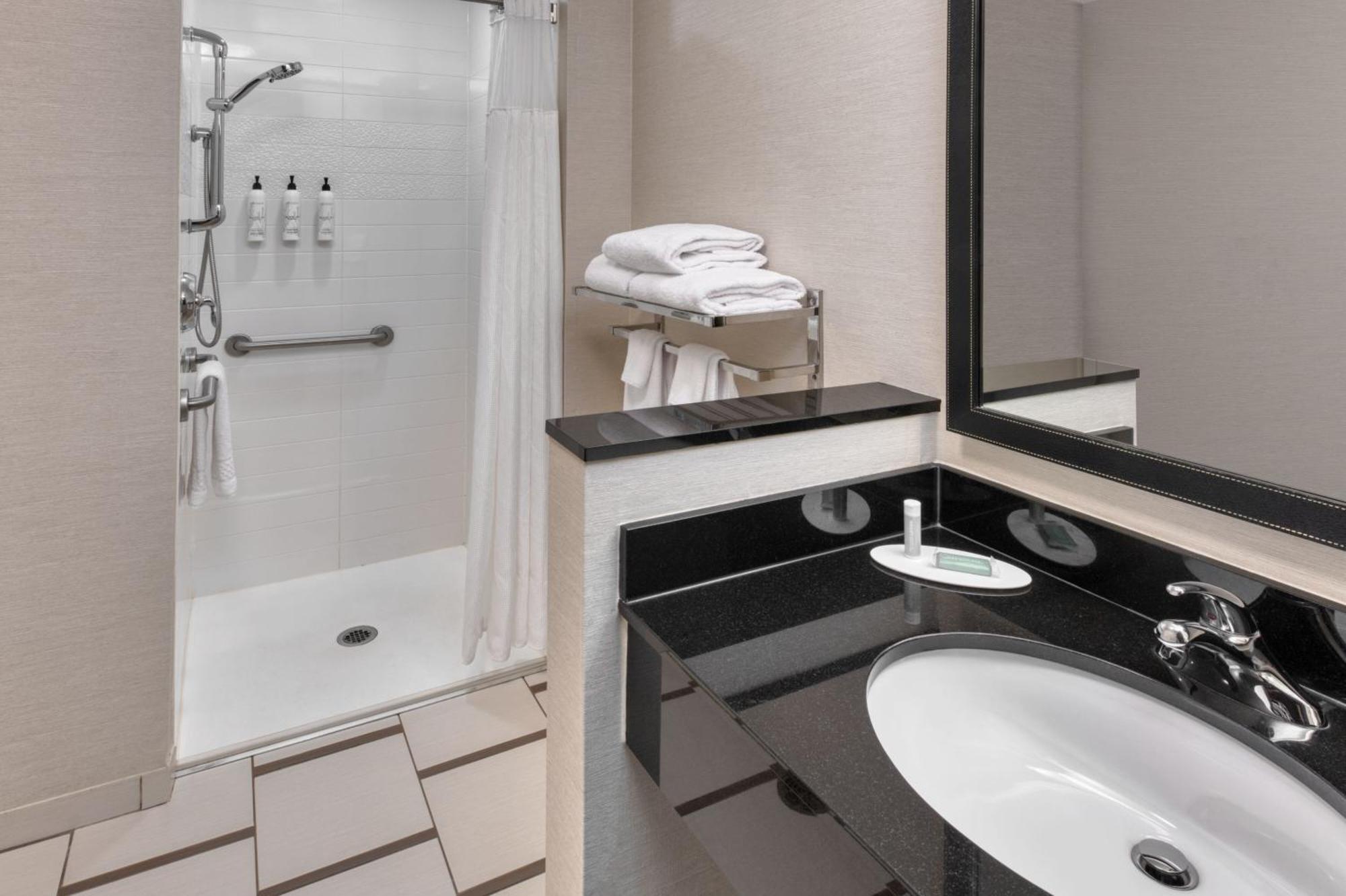 Fairfield Inn & Suites By Marriott Moncton Exteriér fotografie