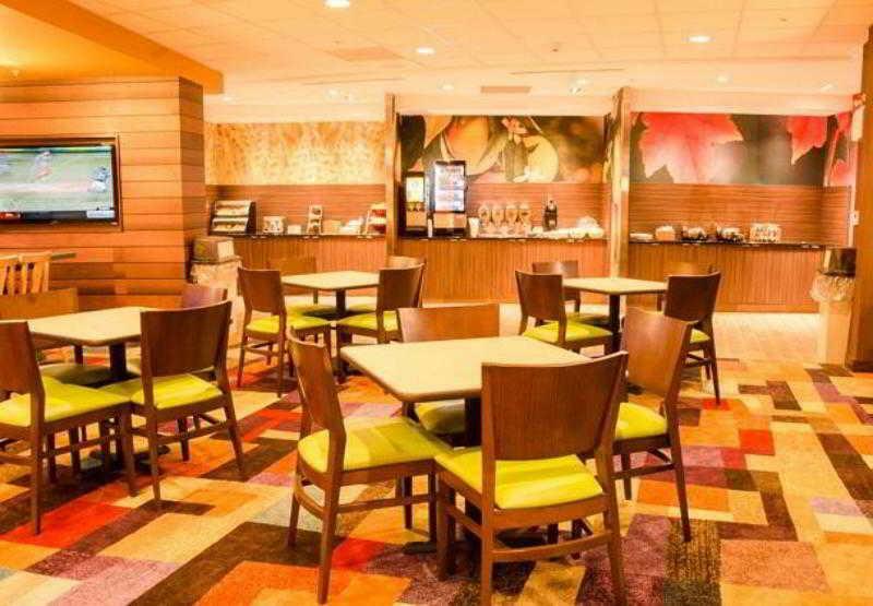 Fairfield Inn & Suites By Marriott Moncton Exteriér fotografie